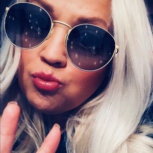 Meet your Posher, Heidi